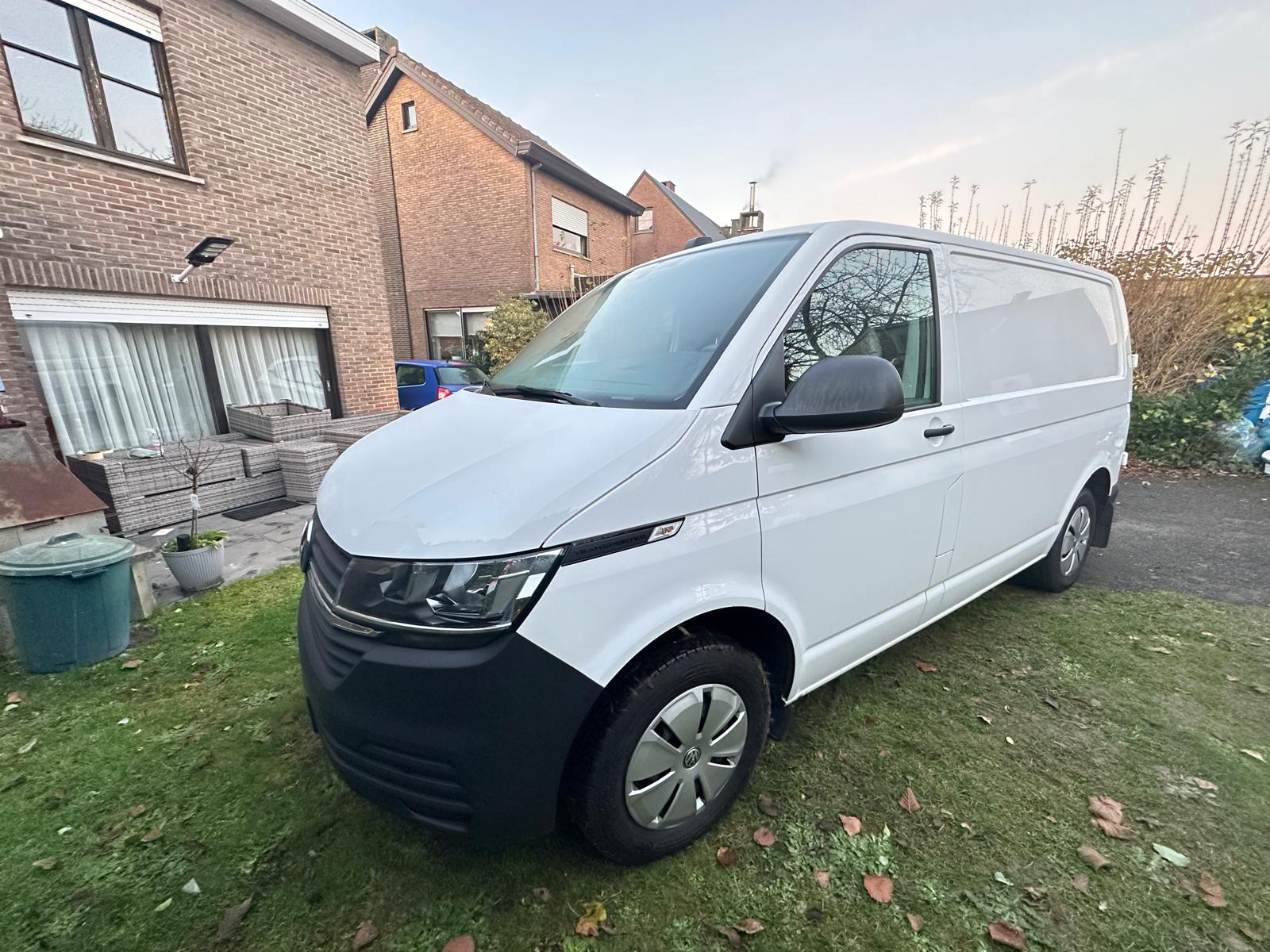 VW  TRANSPORTEUR KOMBI TDI